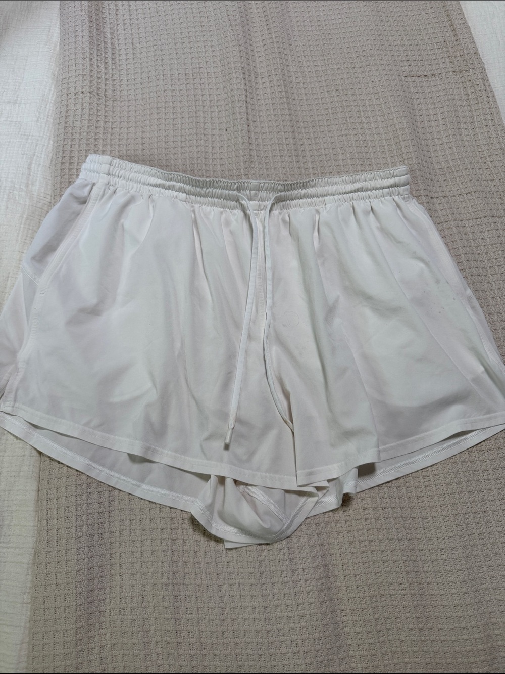 lululemon athletica White Women's Active Shorts with Drawcord